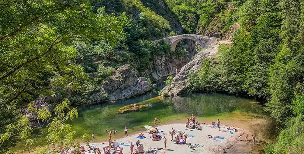 camping ardeche en pleine nature