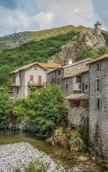 kamperen midden in lardeche